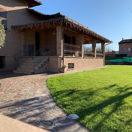Appartamento Con Giardino Pontecchio Marconi Bagian luar foto